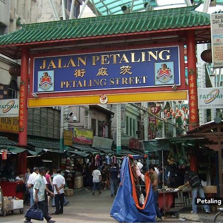 Summer House Bed & Cafe Kuala Lumpur Luaran gambar